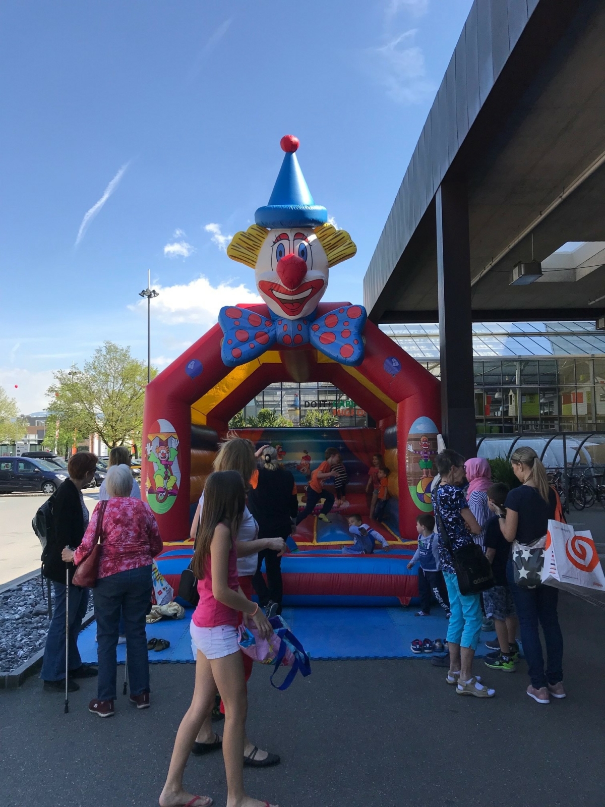 5 Meter Hüpfburg Clown – Bild 2