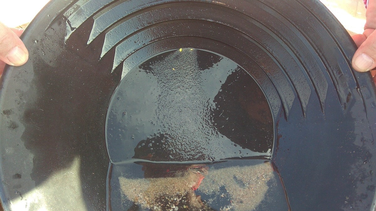 Goldwaschen mit echtem Gold – Bild 3