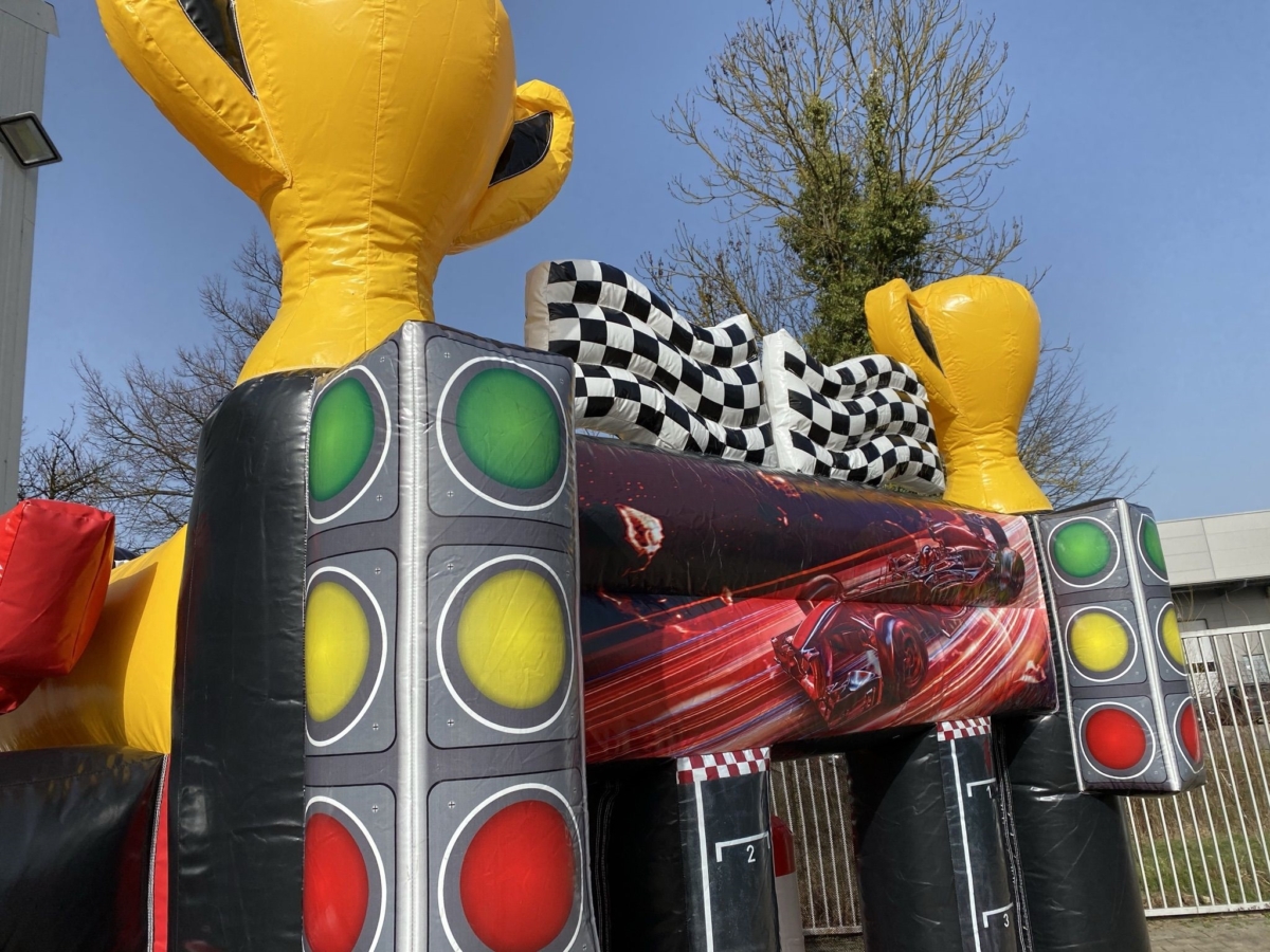 Hüpfburg Formel 1 + Rutsche – Bild 3