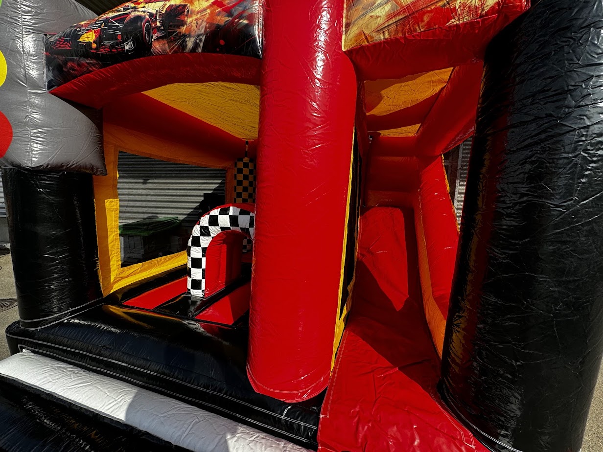 4x4 Meter Hüpfburg Formel 1 – Bild 2