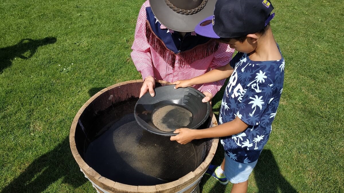 Goldwaschen mit echtem Gold – Bild 2