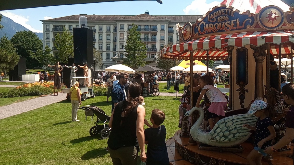 Kinderkarussell Circus Carousel – Bild 12