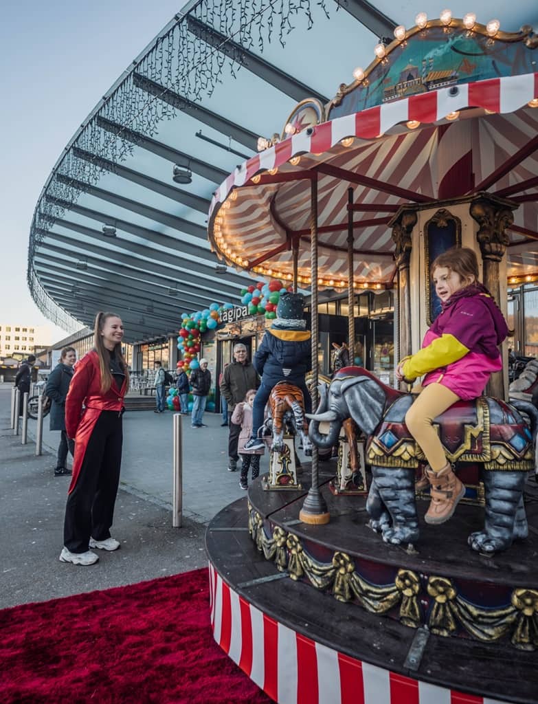 Kinderkarussell Circus Carousel – Bild 2