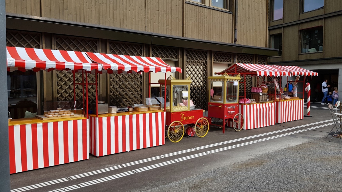 Marktstand rot weiss