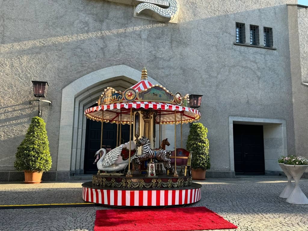 Kinderkarussell Circus Carousel – Bild 6