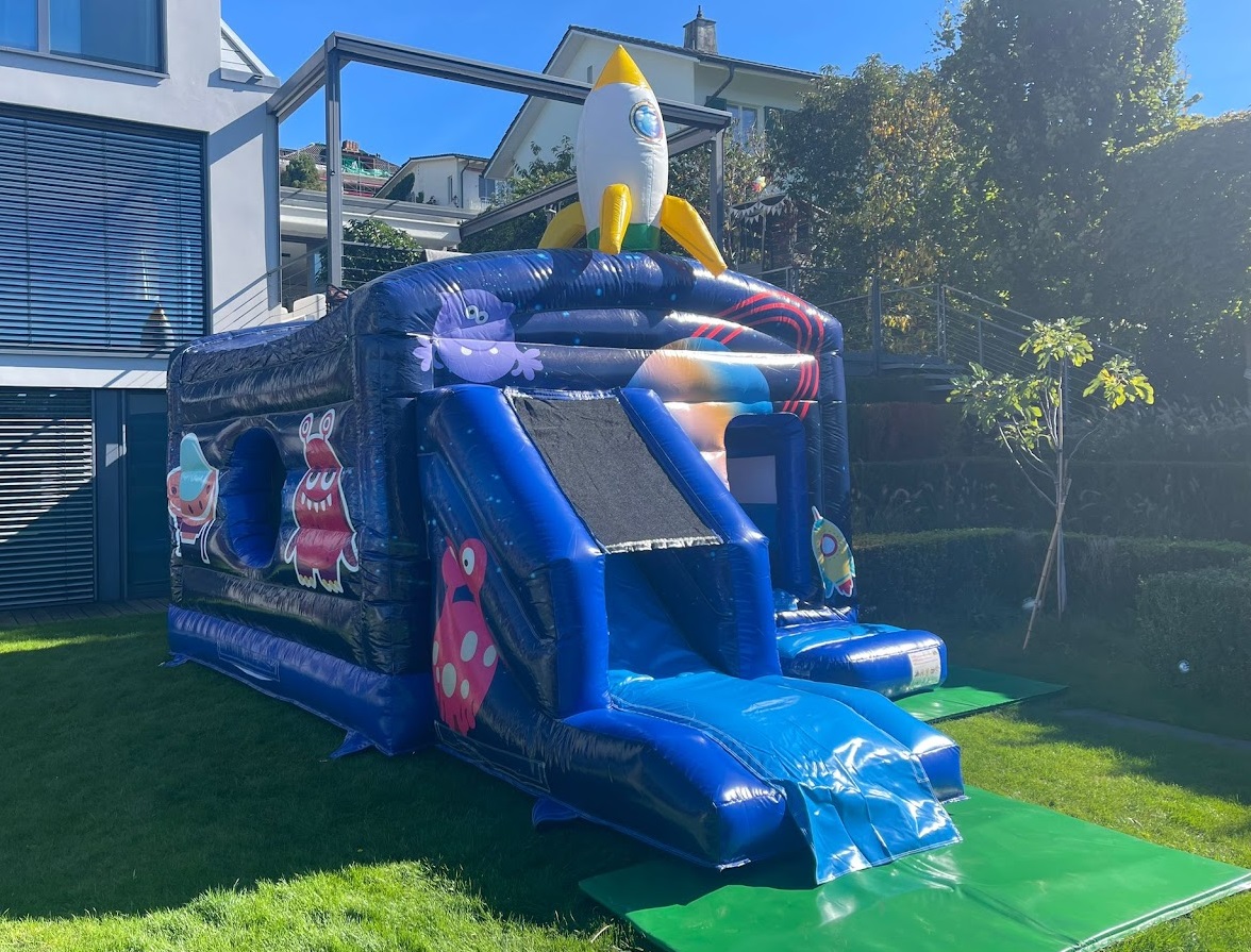 Hüpfburg Space mit Rutsche – Bild 2
