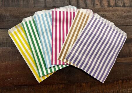 6 verschieden farbig gestreifte papiertüten für popcorn, süssikgeiten etc.